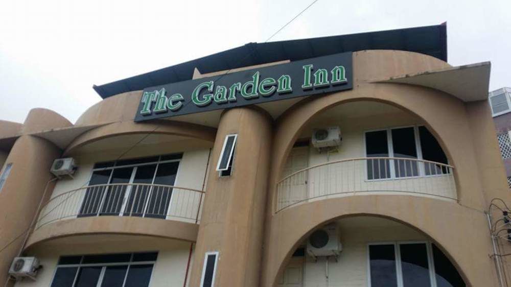 The Garden Inn Miri Buitenkant foto